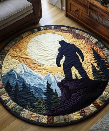 Peak Shadow Quilted Round Mat