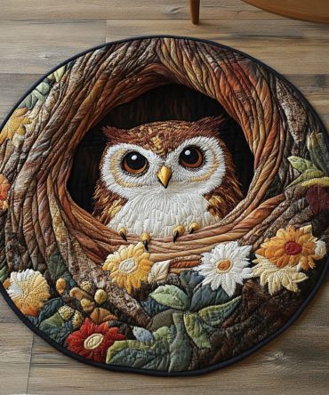 Prairie Owl Charm Quilted Round Mat
