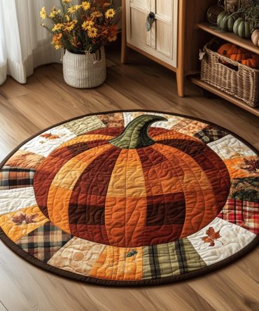 Pumpkin Row Quilted Round Mat