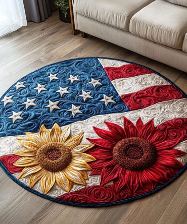 Red Gold Bloom Quilted Round Mat