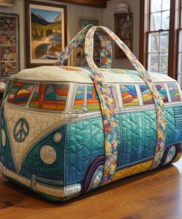 Retro Motion Quilted Duffle Bag