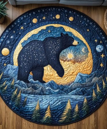 Roaming Bear Quilted Round Mat
