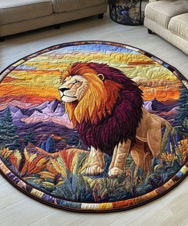 Roaring Lion Sunset Quilted Round Mat