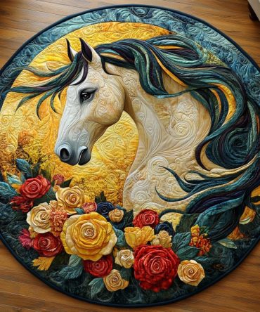 Roses Horse Quilted Round Mat