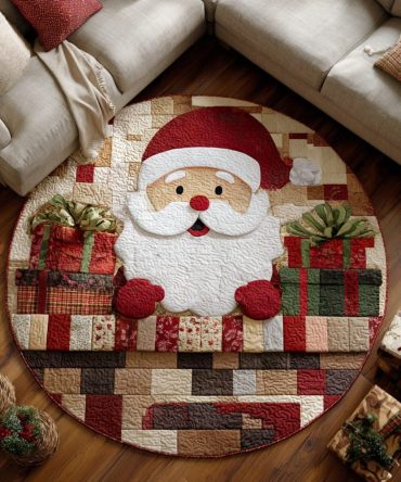 Santa Joy Quilted Round Mat