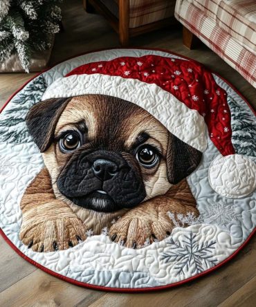 Santa Pug Puppy Quilted Round Mat