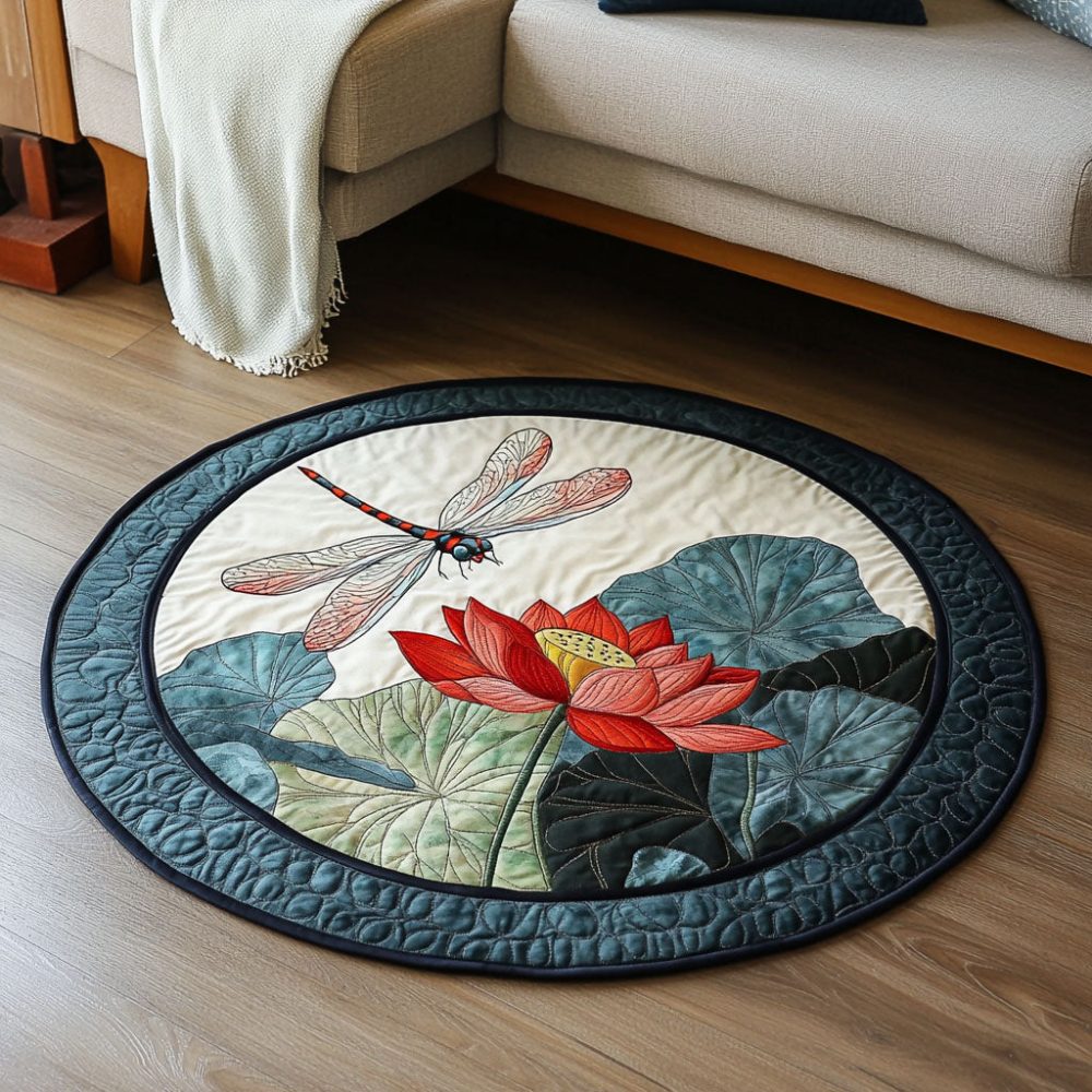 Scarlet Harmony Quilted Round Mat