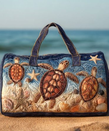 Shell Horizon Quilted Duffle Bag