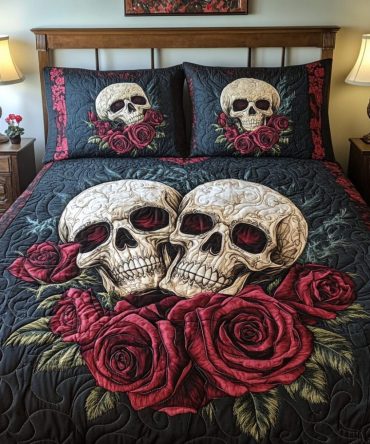 Skull Bouquet 3-Piece Quilted Bedding Set