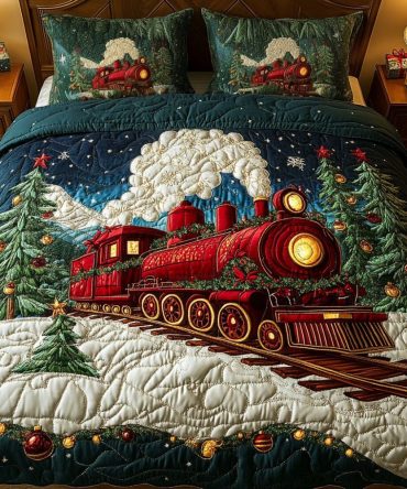 Snowbound Train 3-Piece Quilted Bedding Set