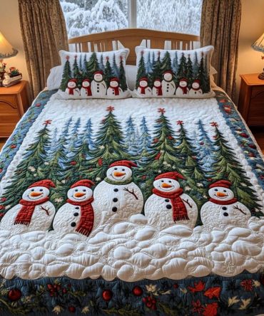 Snowman Serenade 3-Piece Quilted Bedding Set