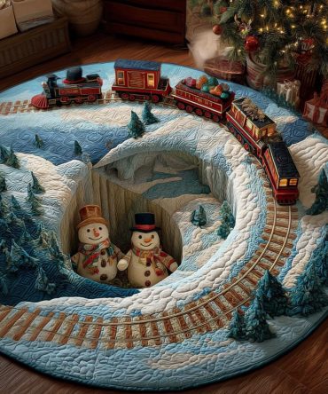 Snowy Kinship Quilted Round Mat