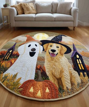 Spooky Golden Retriever Quilted Round Mat