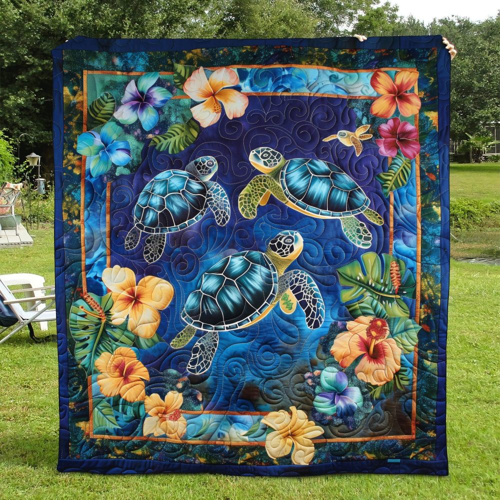 Turtle Tranquility Quilted Blanket - Image 2