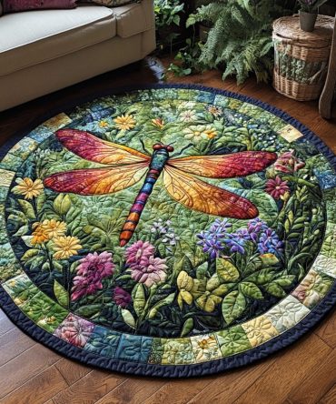 Twilight Flight Quilted Round Mat