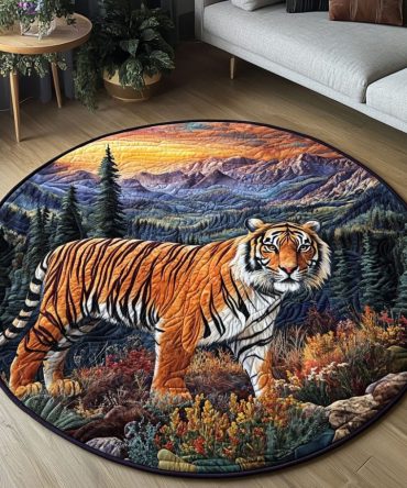 Twilight Hunter Quilted Round Mat