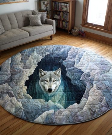 Twilight Wolf Quilted Round Mat