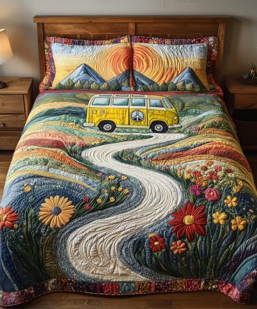 Vintage Wanderlust V2 3-Piece Quilted Bedding Set