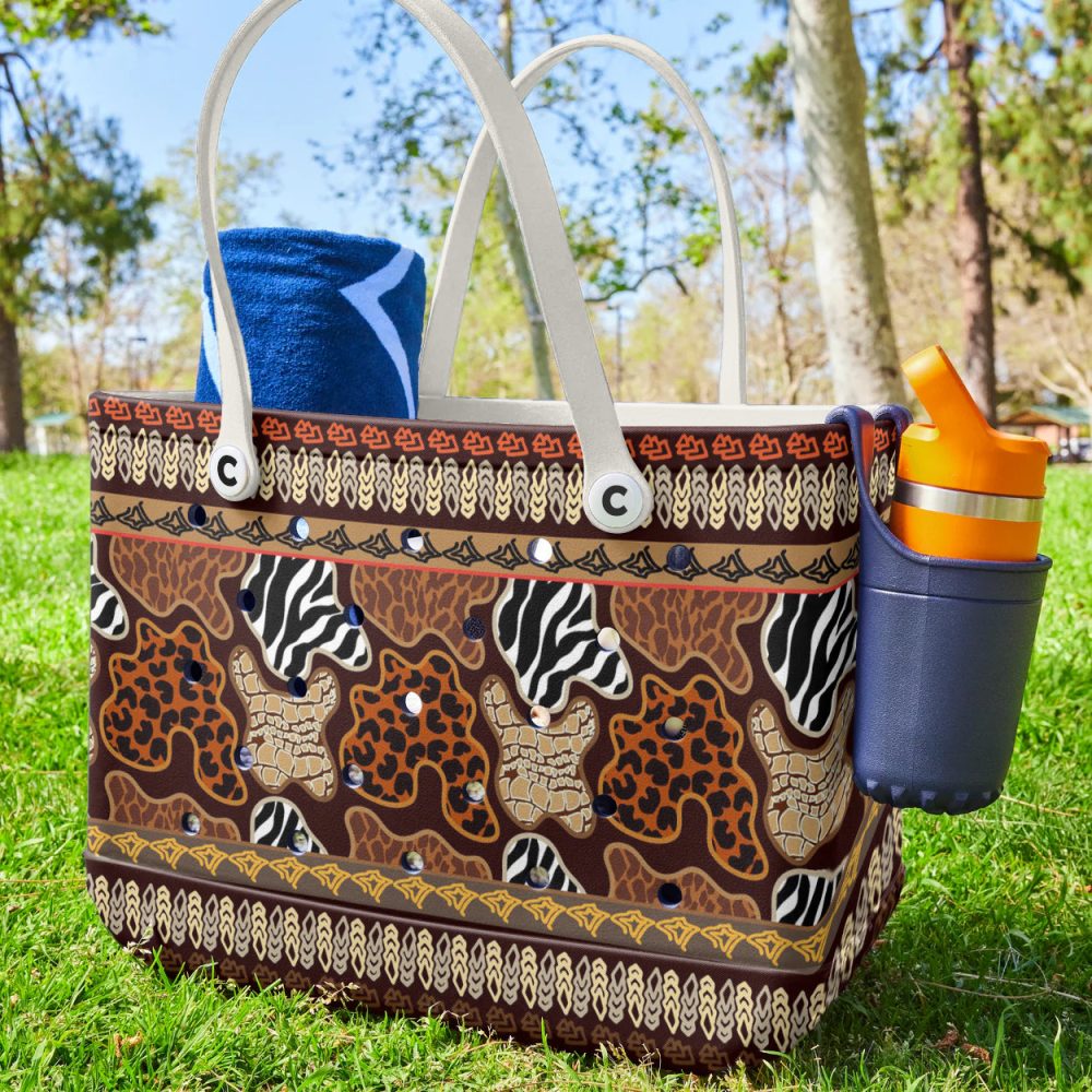 Bucket Tote Bag, Limited Edition Bogg Bag, Beach Bag Wild Things - Image 3