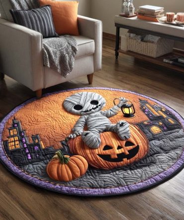 Wrapped Mystery Quilted Round Mat