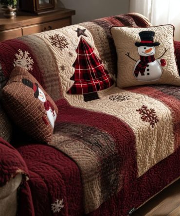 Yuletide Bloom Quilted Sofa Cover