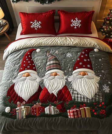 Yuletide Gnomes 3-Piece Quilted Bedding Set