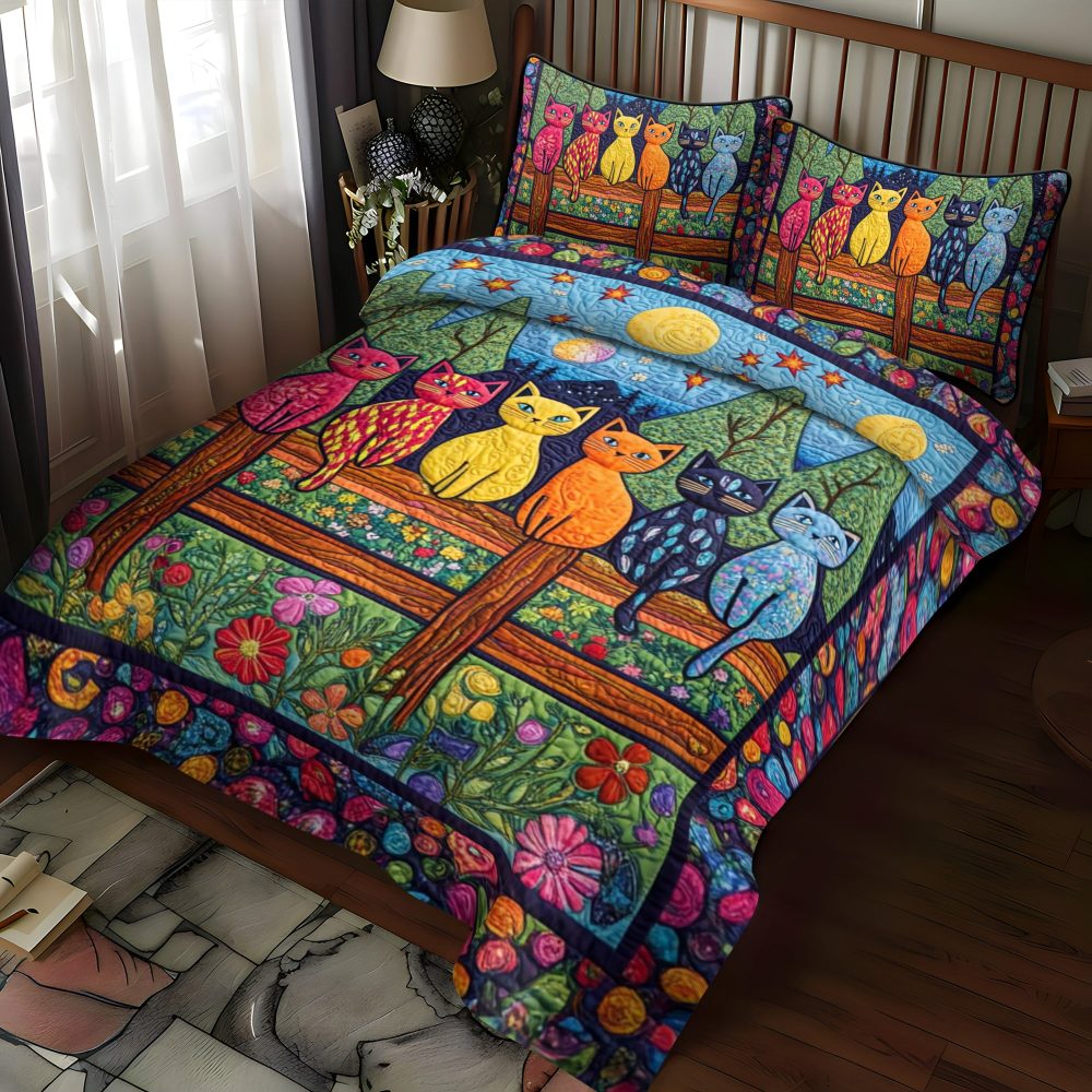 Artistic Night Cat-Themed 3-Piece Quilted Bedding Set - Image 2