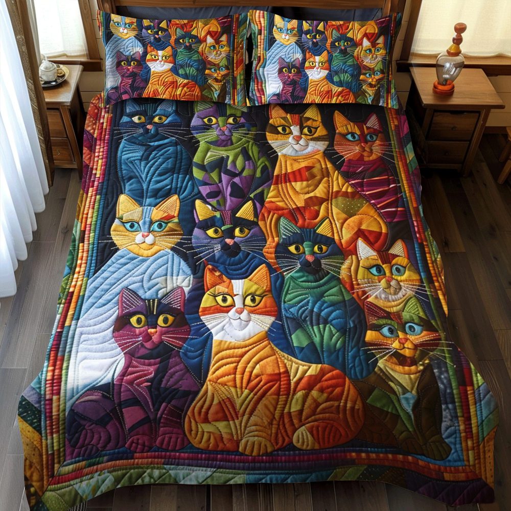 Whimsical Cat 3-Piece Quilted Bedding Set