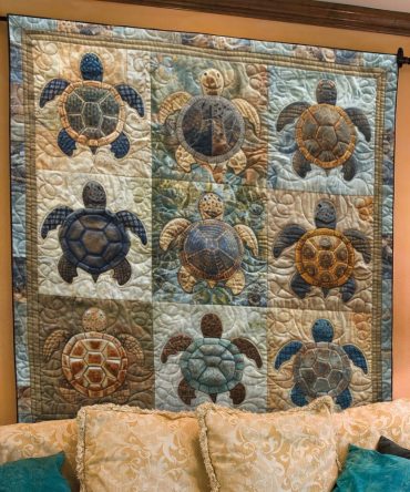 Blue Wave Turtle Dance Quilted Blanket