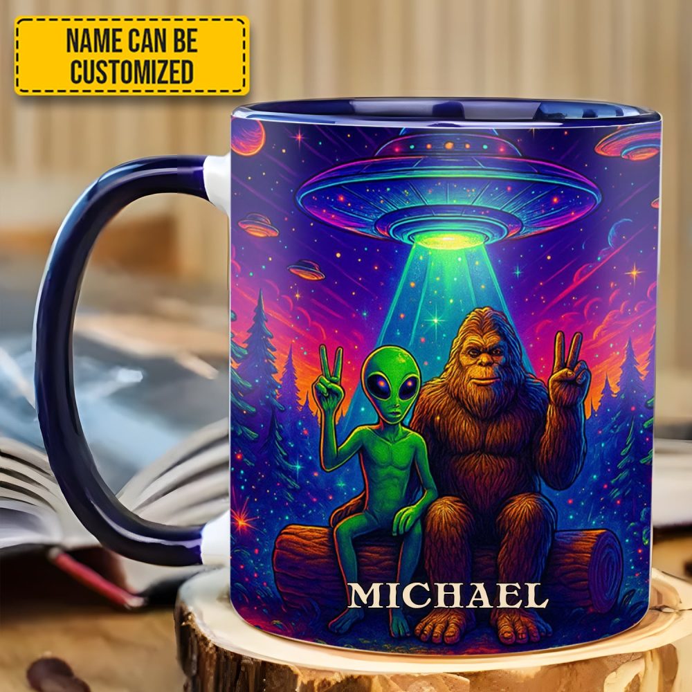 Intergalactic Buddies – Personalized Bigfoot & Alien Accent Mug - Image 4