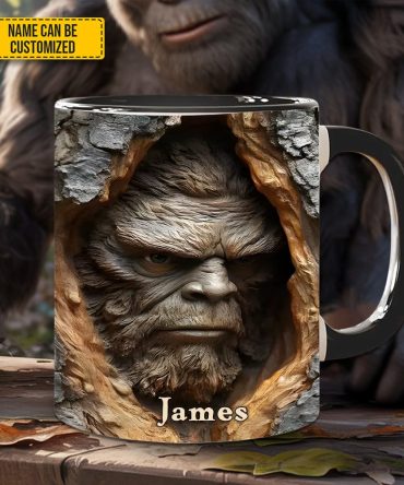 The Lurker – Personalized Bigfoot Accent Mug