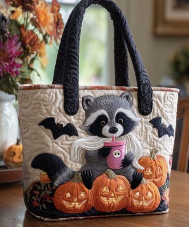 Pumpkin Sipper Quilted Tote Bag