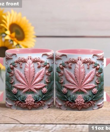 Stunning Leaf, Personalized Weed Accent Mug